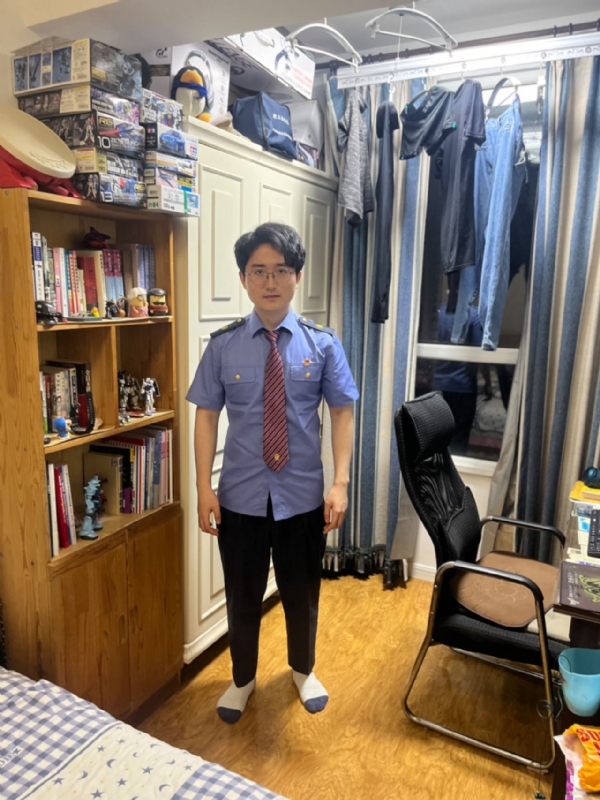 dym的第一张照片--信阳相亲服务中心
