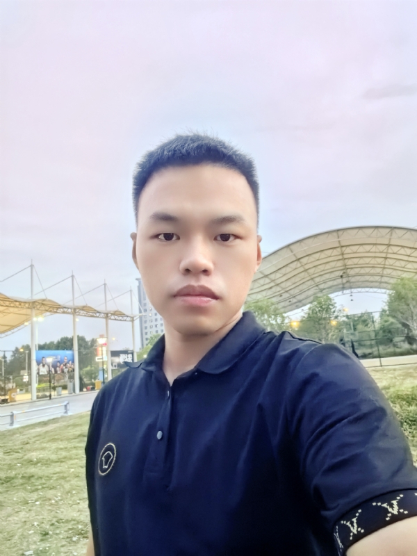 心中有你的第一张照片--信阳相亲服务中心