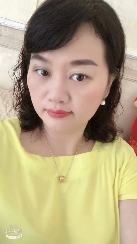 微笑的第一张照片--信阳相亲服务中心