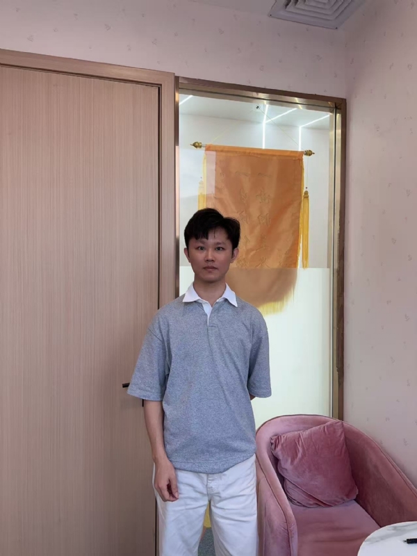 小叶子的第一张照片--信阳相亲服务中心
