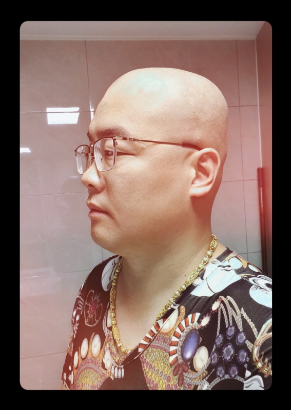 一生诺言的第四张照片--信阳相亲服务中心