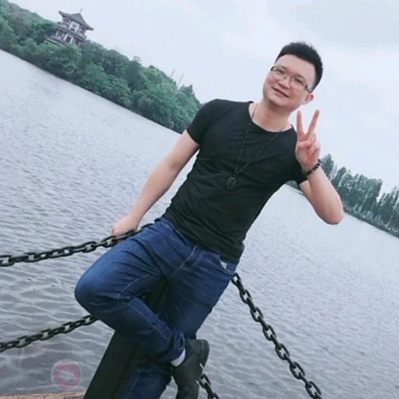 lg营的第一张照片--信阳相亲服务中心