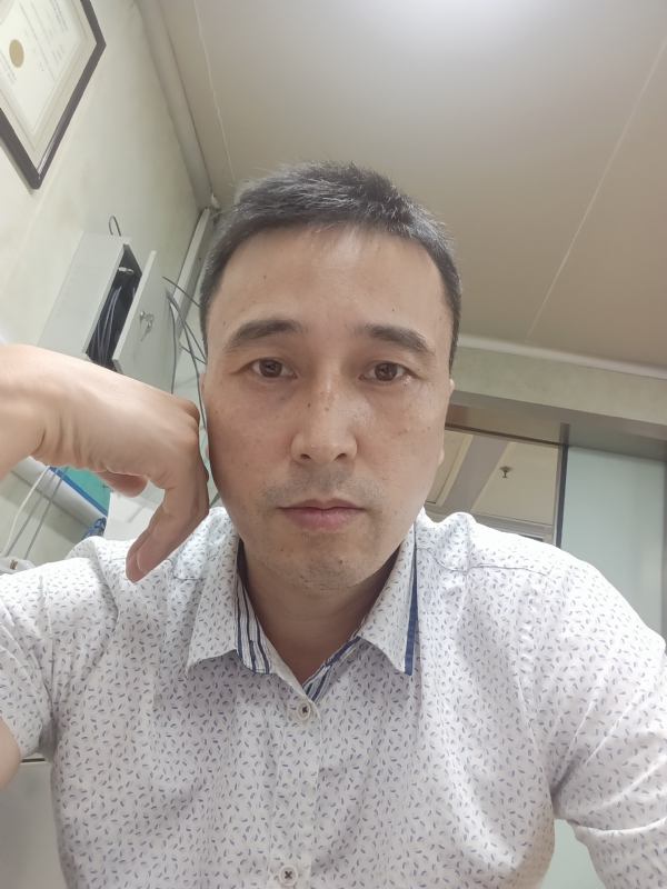 笑看一切的第三张照片--信阳相亲服务中心