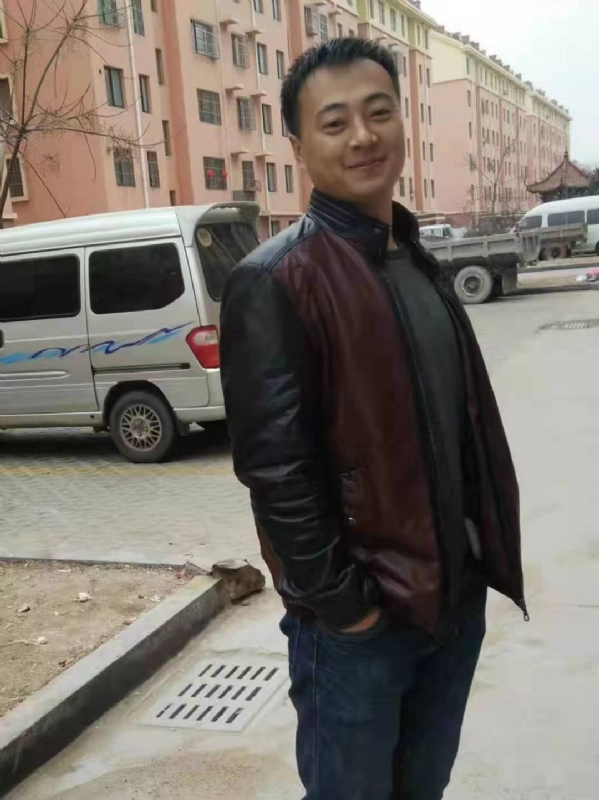 云淡风轻的第一张照片--信阳相亲服务中心