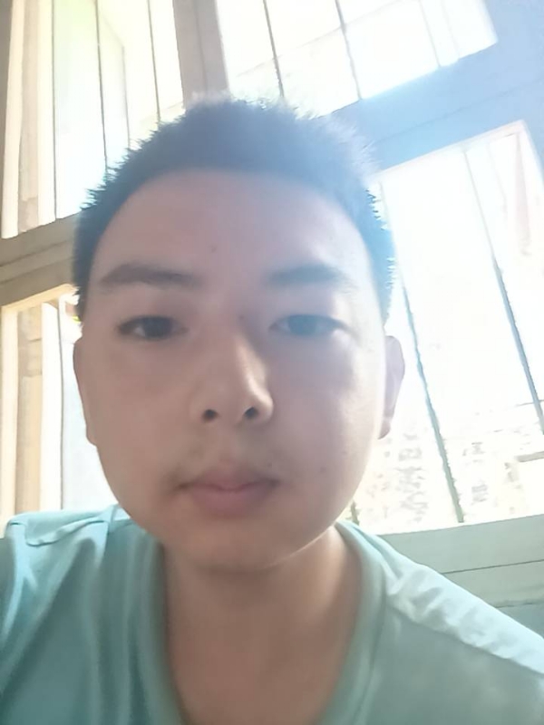 小黄的第一张照片--信阳相亲服务中心