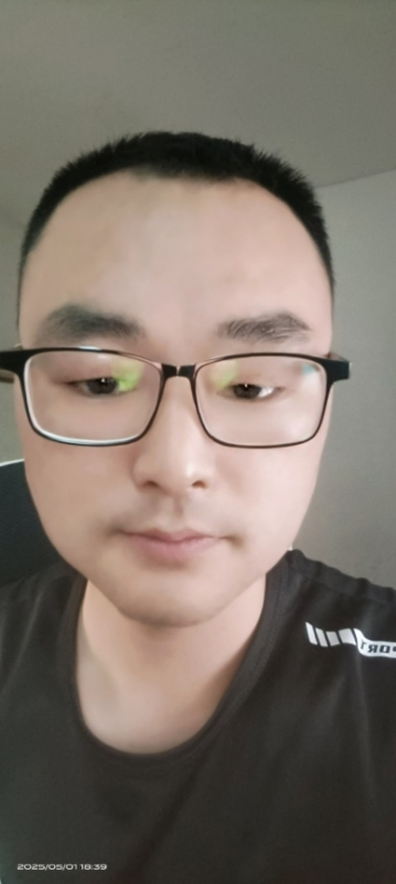 潮湿的心的第二张照片--信阳相亲服务中心