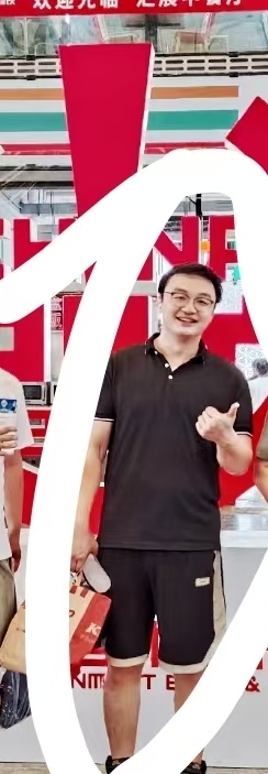 爱吃肉的第一张照片--信阳相亲服务中心