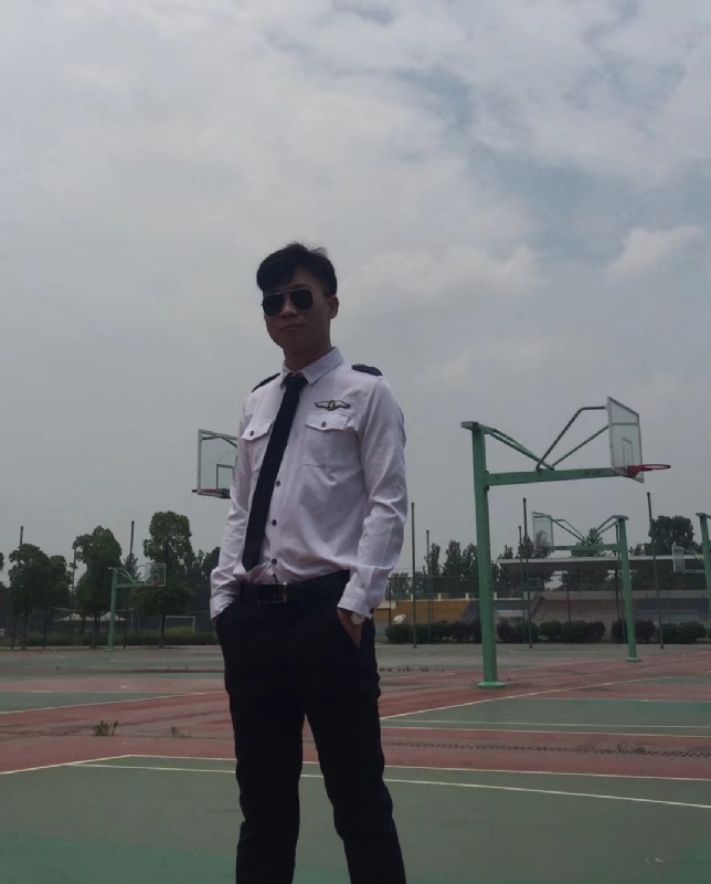 小贺的第一张照片--信阳相亲服务中心