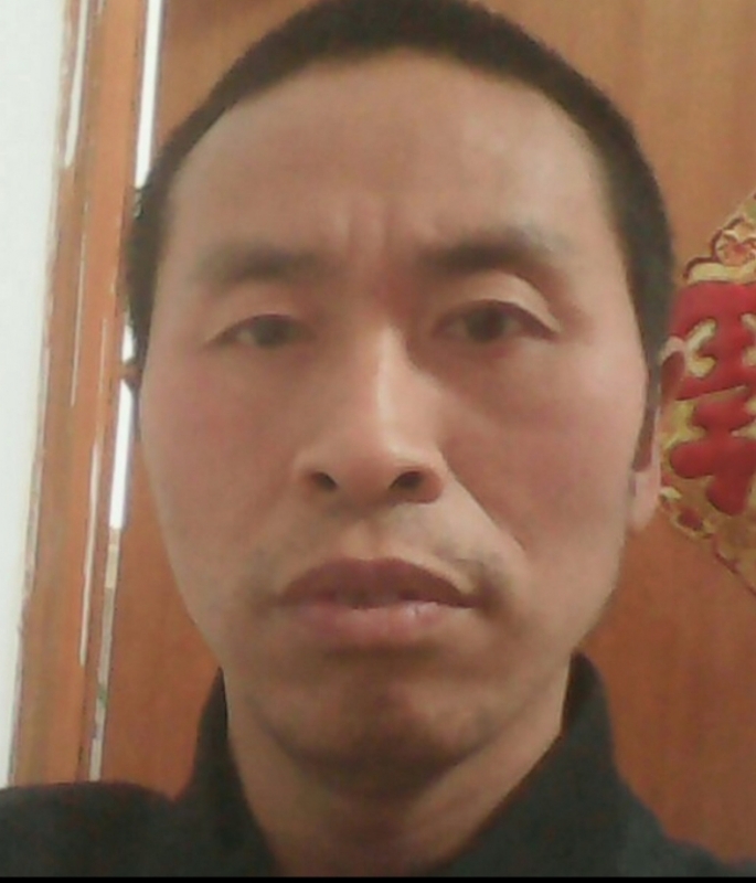 山的第一张照片--信阳相亲服务中心