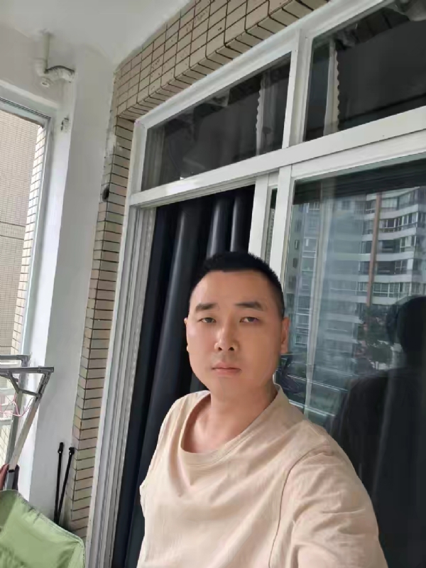 休息的风的第五张照片--信阳相亲服务中心