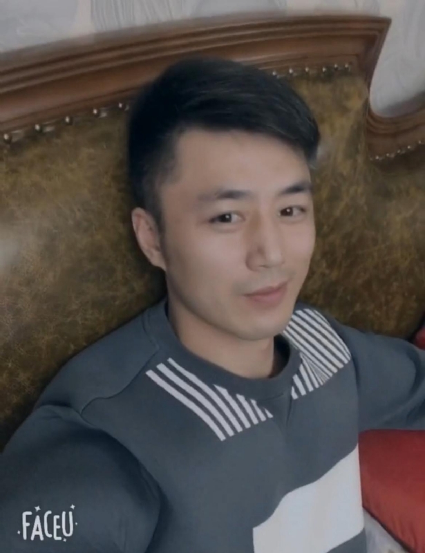 楊政宇的第一张照片--信阳相亲服务中心