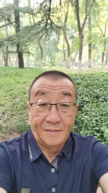 仧乆的第三张照片--信阳相亲服务中心