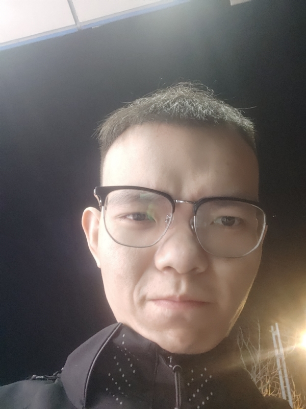 啊果的第一张照片--信阳相亲服务中心