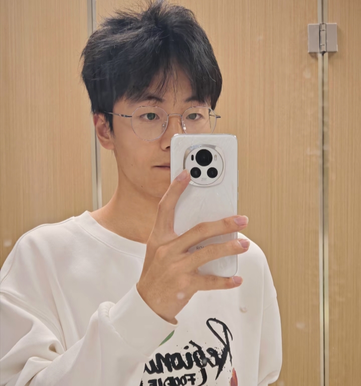 张浩博的第四张照片--信阳相亲服务中心