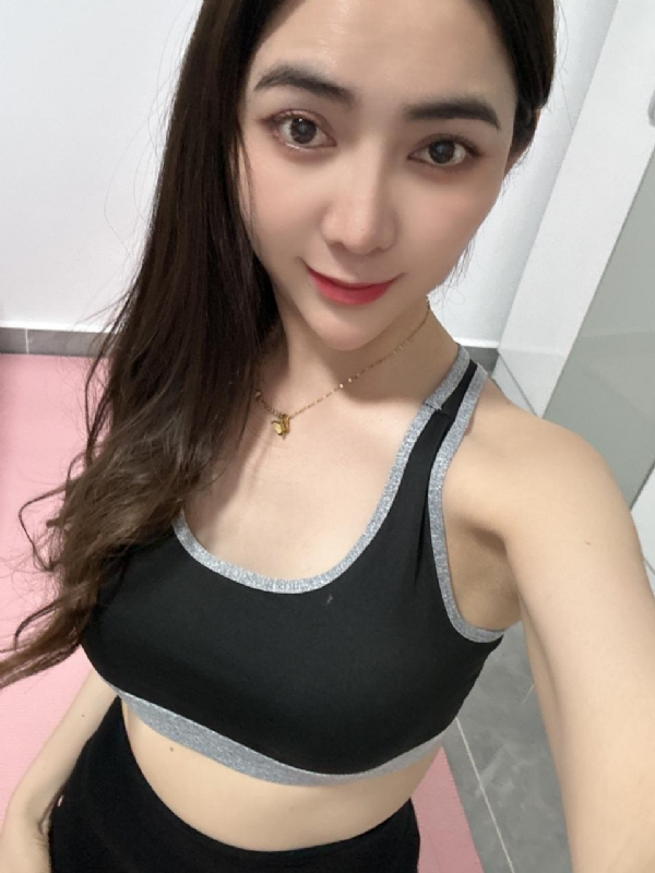 冰冰的第一张照片--信阳相亲服务中心