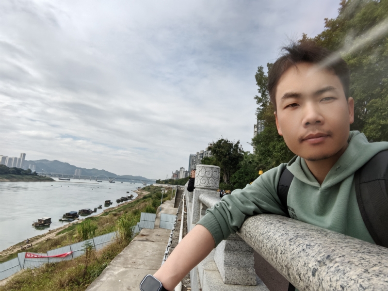 向往爱情的第四张照片--信阳相亲服务中心