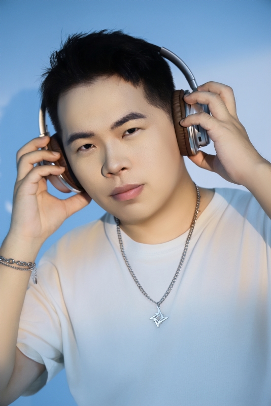 星逆的第二张照片--信阳相亲服务中心