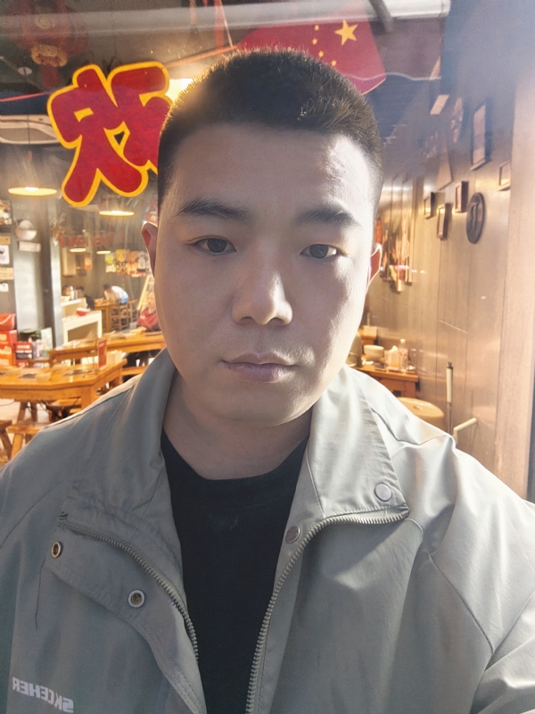 布布的第一张照片--信阳相亲服务中心