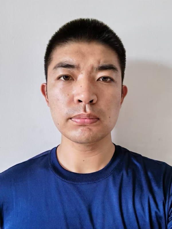 魏守超的第一张照片--信阳相亲服务中心