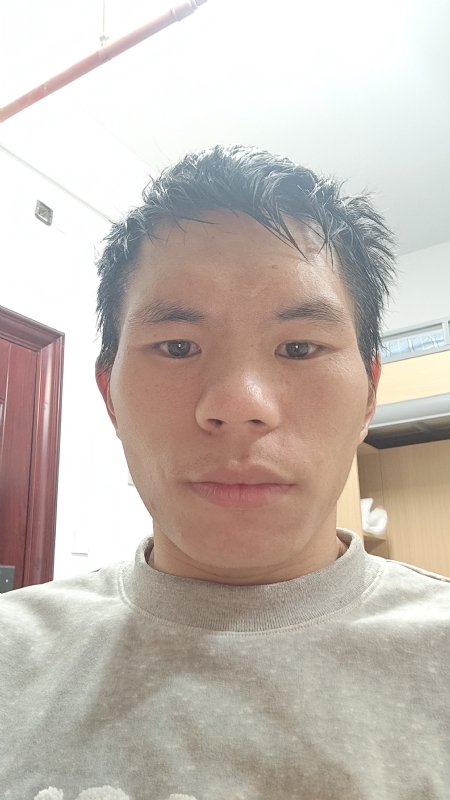 阳光的第二张照片--信阳相亲服务中心