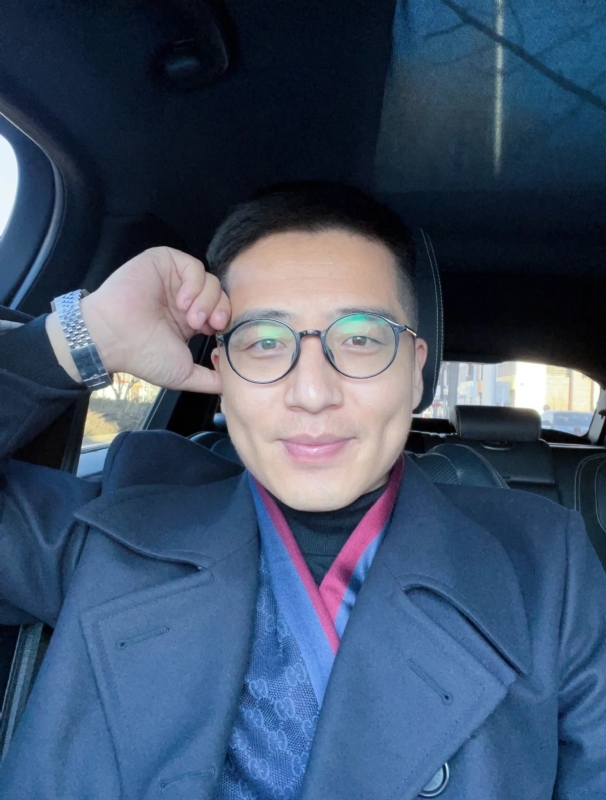 只为与你相遇的第二张照片--信阳相亲服务中心