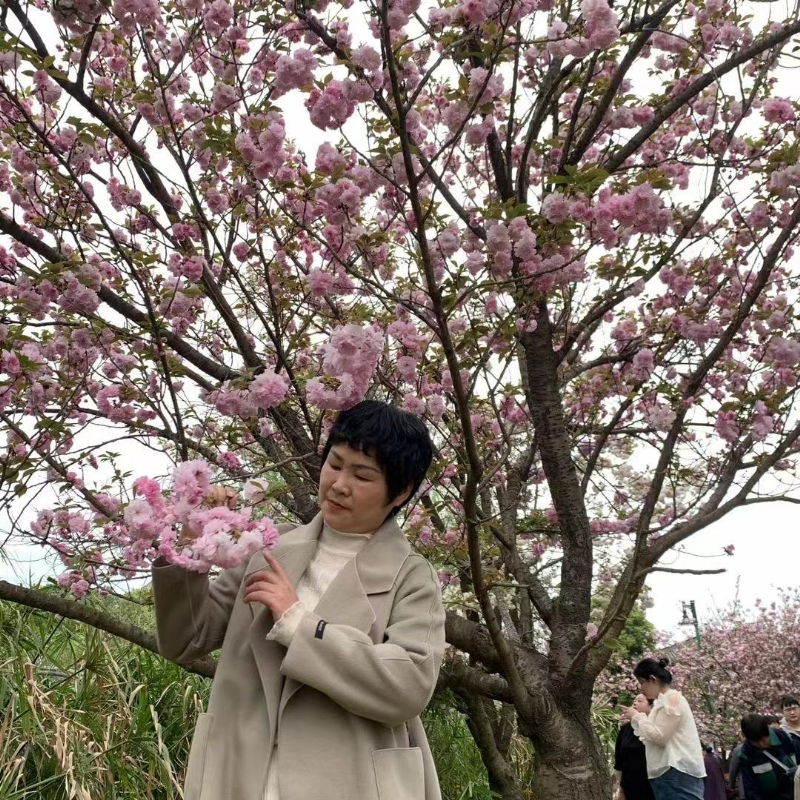 秋冬的雨有点冷的第一张照片--信阳相亲服务中心