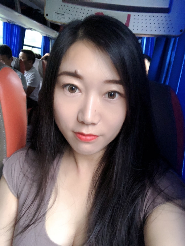 杨杨的第二张照片--信阳相亲服务中心