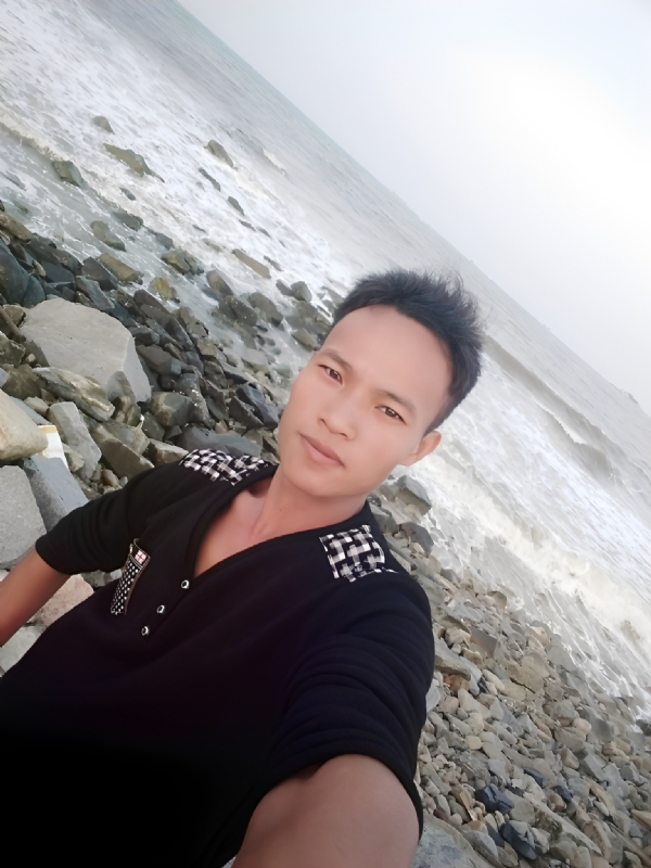 与你同在的第一张照片--信阳相亲服务中心