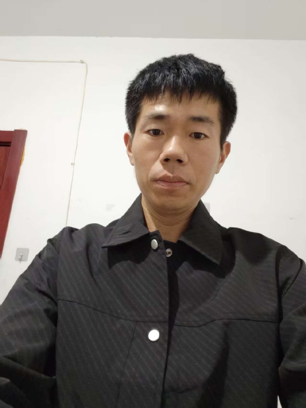 京东小哥的第一张照片--信阳相亲服务中心