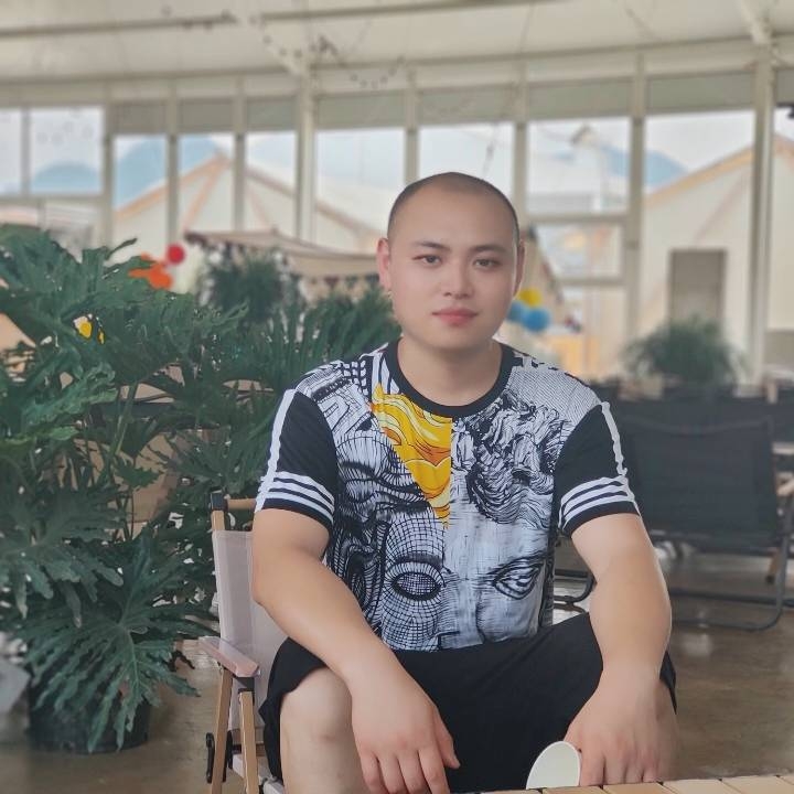 诚心找一个的第一张照片--信阳相亲服务中心