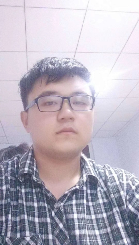 颜色不一样的黄的第一张照片--信阳相亲服务中心