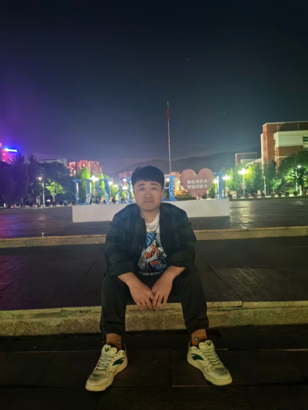 芽儿呦的第二张照片--信阳相亲服务中心