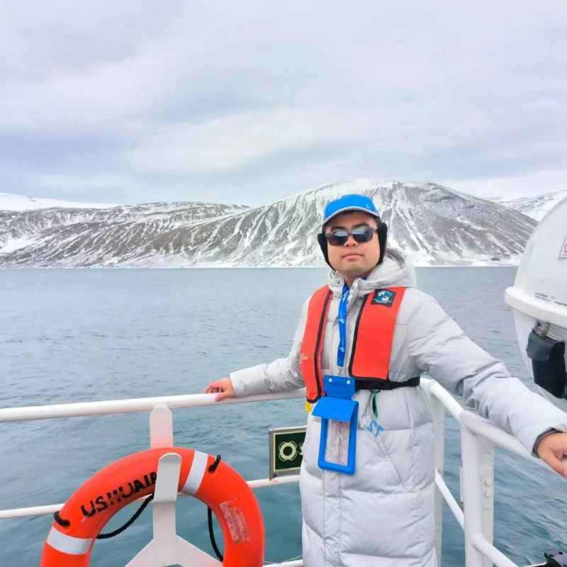 欢乐的笑的第三张照片--信阳相亲服务中心