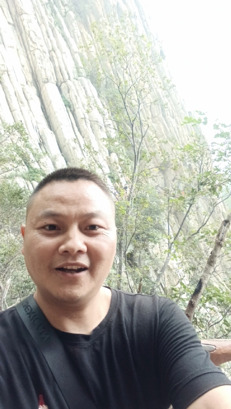 W微信的第二张照片--信阳相亲服务中心