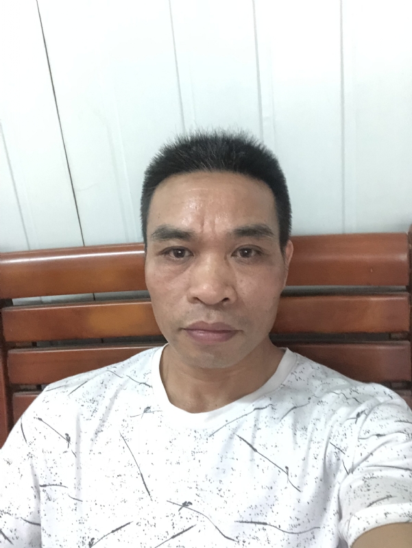 福哥的第一张照片--信阳相亲服务中心