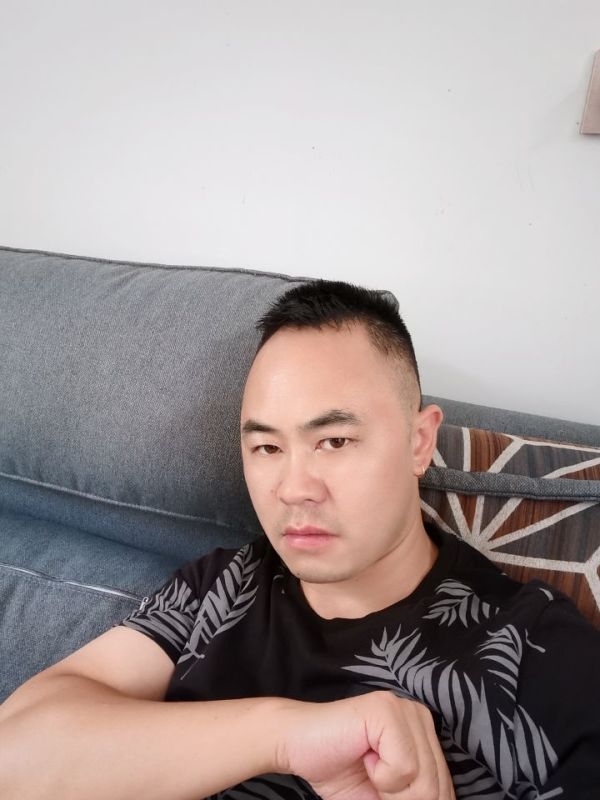 不负遇见的第一张照片--信阳相亲服务中心