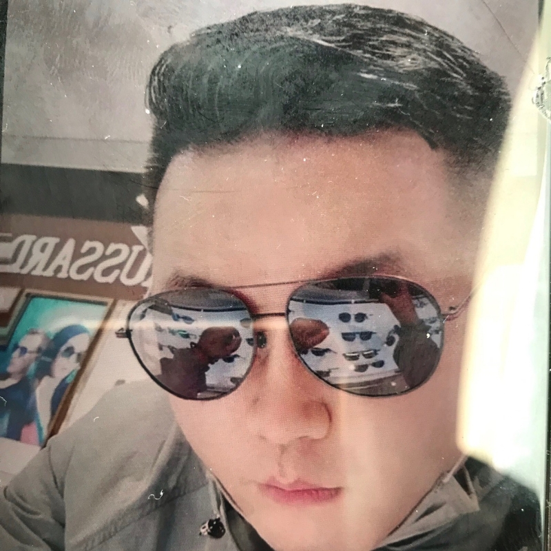 至尊宝的第一张照片--信阳相亲服务中心