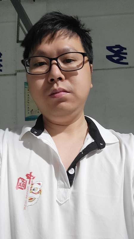 义星人的第一张照片--信阳相亲服务中心