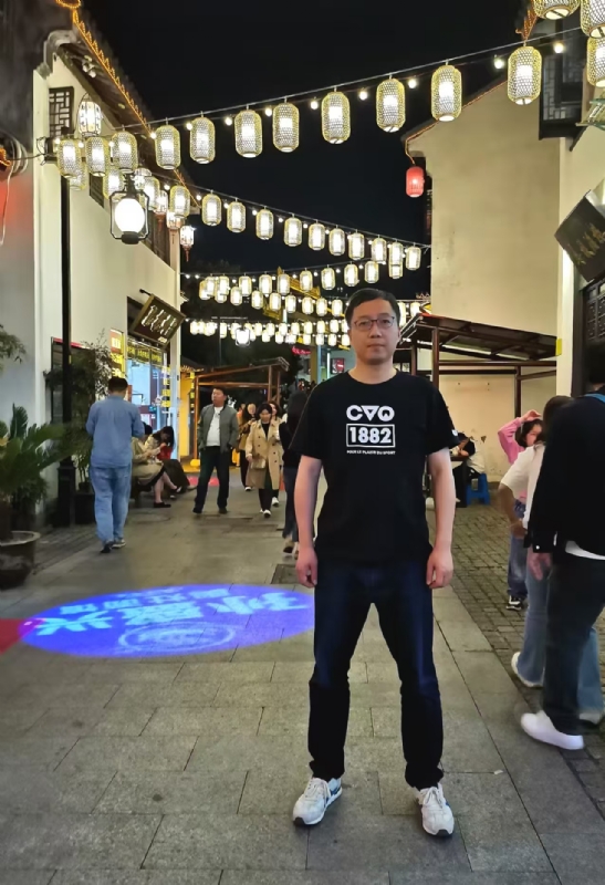 张楚岚的第一张照片--信阳相亲服务中心