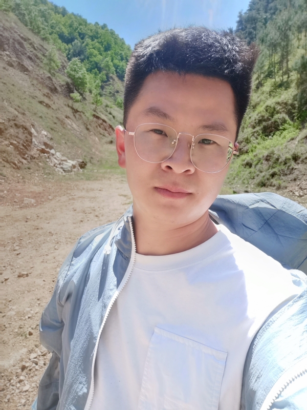 开始懂了的第二张照片--信阳相亲服务中心