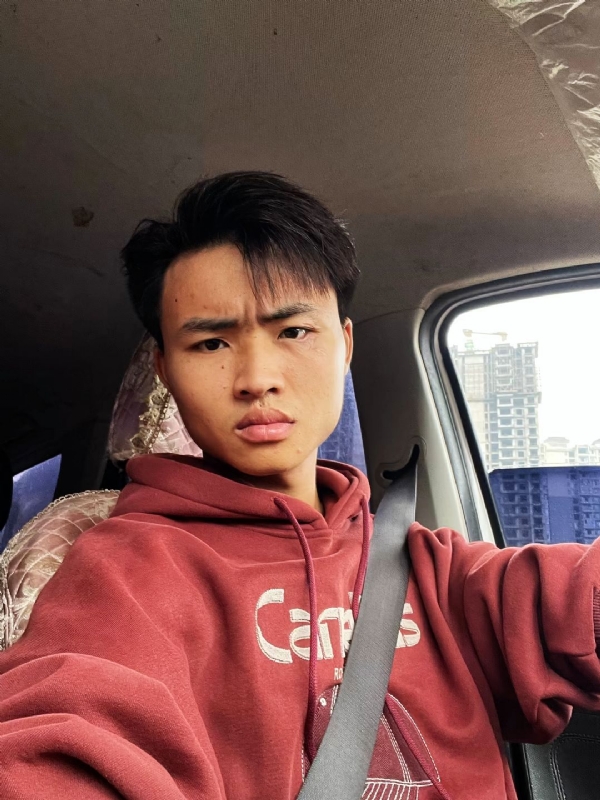 04单亲的第一张照片--信阳相亲服务中心