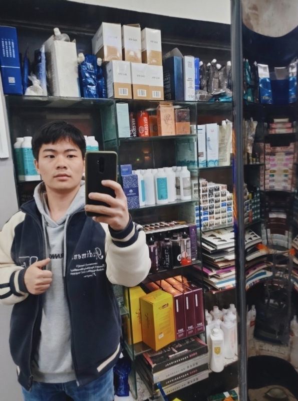 江汶洛的第二张照片--信阳相亲服务中心