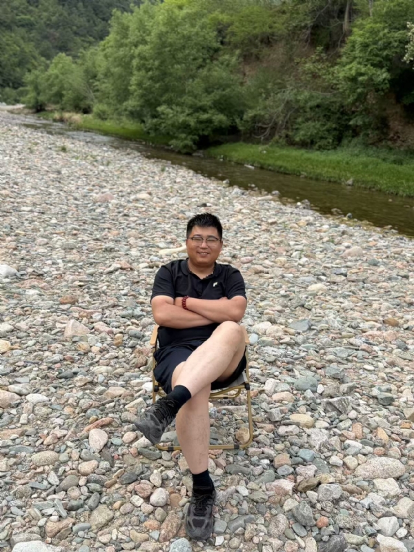 杨先生的第二张照片--信阳相亲服务中心